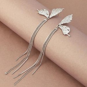 💚3/$30!! Lovely Minimalist Metallic Butterfly Chain Layered Tassel Earrings